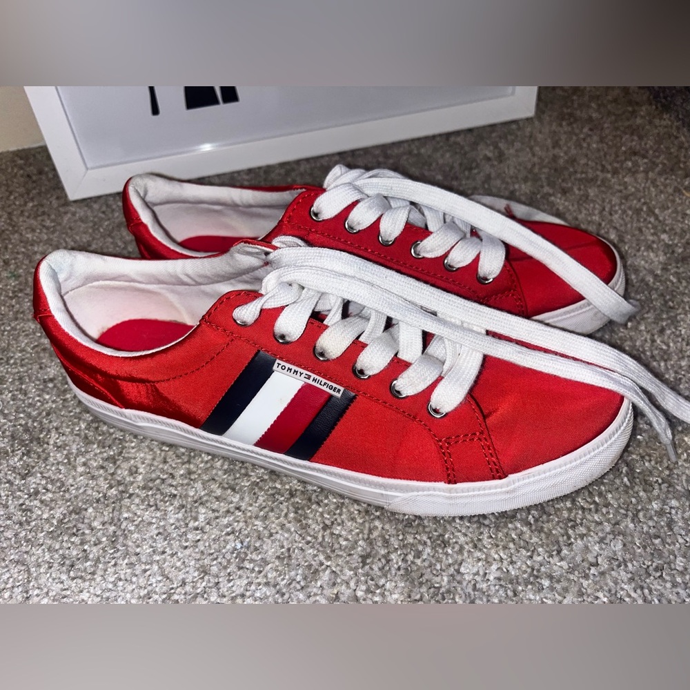 Tommy Hilfiger Women's Red Lace‎ Up Nylon Sneakers Size 8.5
